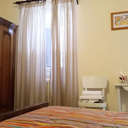 Casa Cairo Rooms&services Гостевой дом Mombaroccio