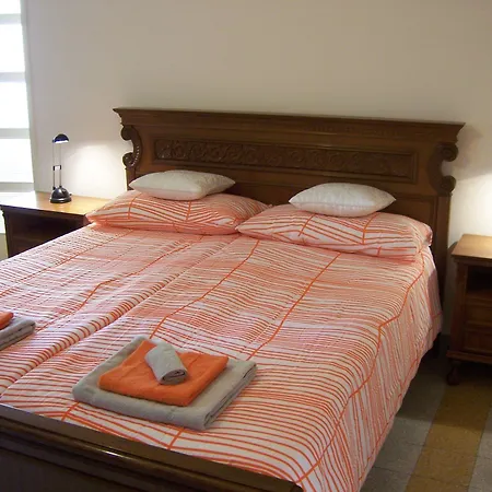 Pensionat Casa Cairo Rooms&services Mombaroccio