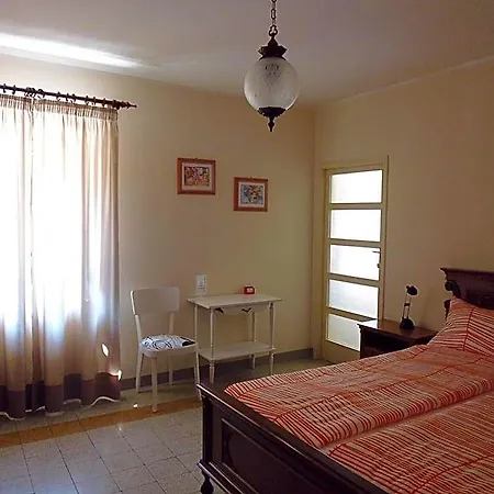 Casa Cairo Rooms&services 3* Mombaroccio