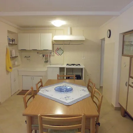 Casa Cairo Rooms&services 3* Mombaroccio