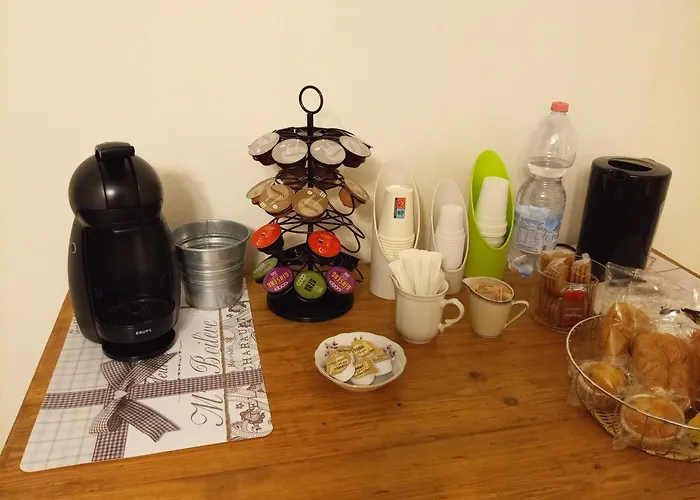 Casa Cairo Rooms&services Mombaroccio