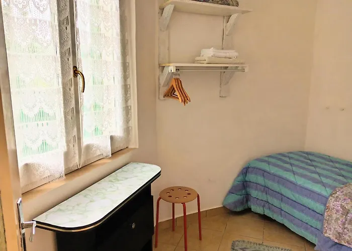 Casa Cairo Rooms&services 3* Mombaroccio